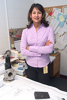 Celia Whitlatch will receive a HENAAC award in civil engineering in October 2007.