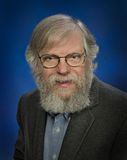 Brookhaven Lab physicist Pete Siddons
