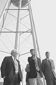 Thom Mason (center) has explained the Spallation Neutron Source and neutron scattering science to many people, including former Tennessee Senator Howard Baker (left), shown here with departing Lab Director Jeff Wadsworth.